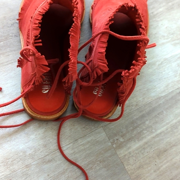 LAST PAIR🆕🌿FREE PEOPLE SILENT D SANDALS 🌿 - Picture 5 of 9